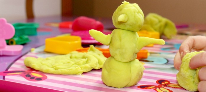 IMG_4229 pâte à modeler maison