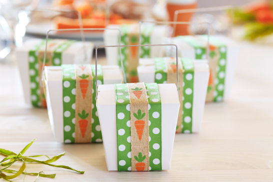 Carotte de Pâques dans une boîte-cadeau (Source: Michaels)