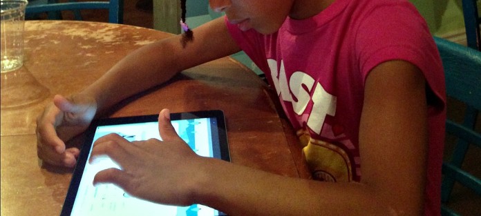 boukili-tasse-gamine-cover