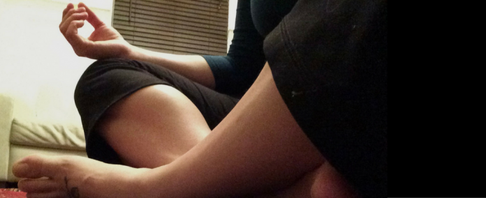 meheureuse-review-yoga