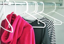 Réduire sa garde-robe à 33 morceaux pour 3 mois