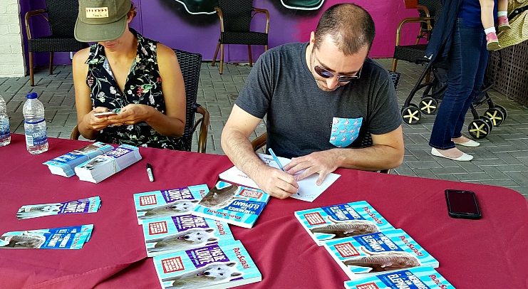 Deux livres pour en apprendre plus sur les éléphants et les loups