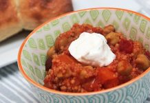 Ragoût végé de pois chiches et patates douces à la mijoteuse ragoût végé à la mijoteuse